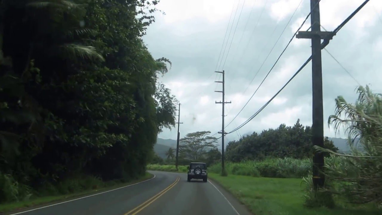 Road to Hanelei Bay, Kauai Hawaii
