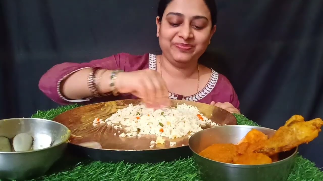 Eating Show Korean Fried Rice Spicy Chicken #food #asmr #bigbites #mukbang Indian food 
