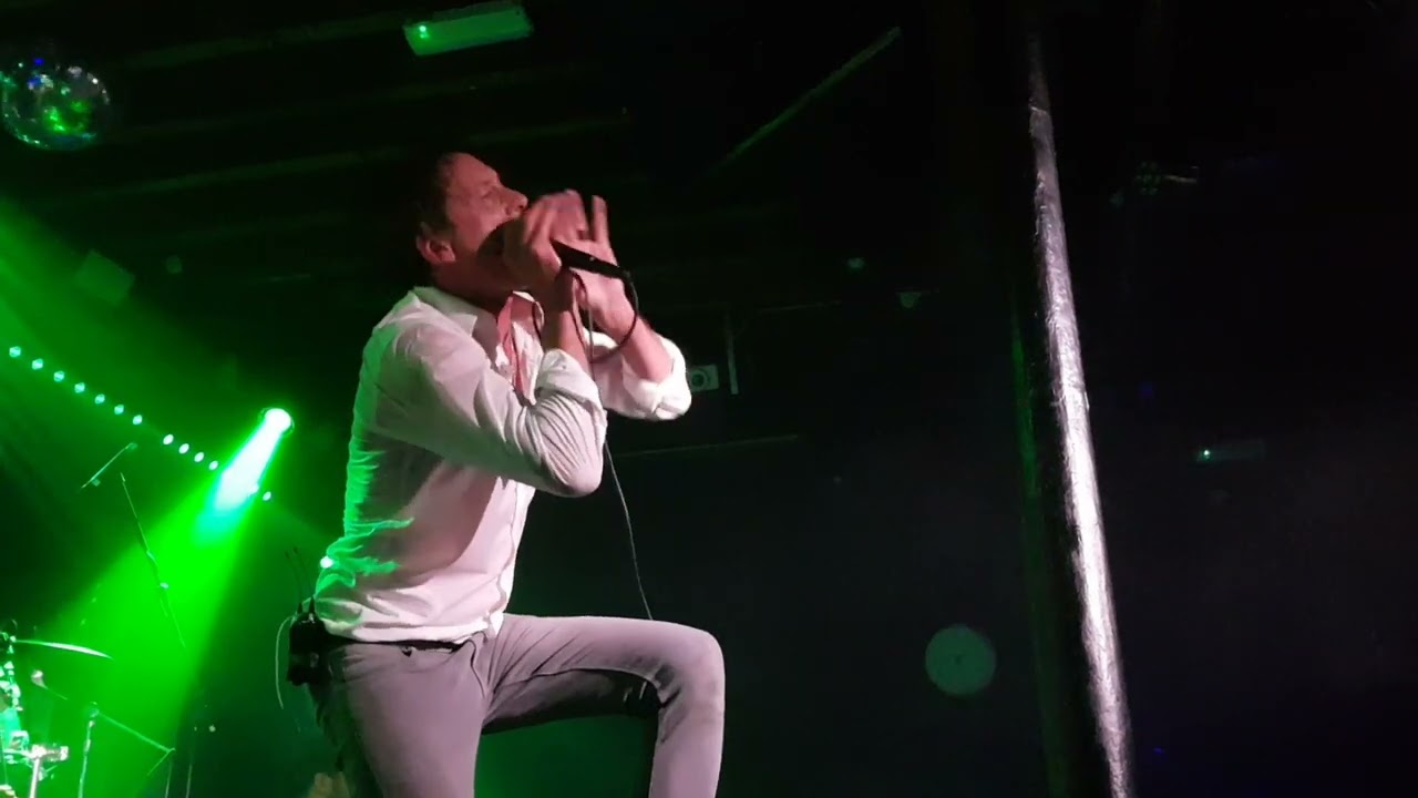 Suede, 'Drive Myself Home' @ The Fleece, Bristol, 18.9.22