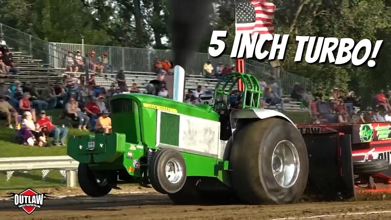10,000 Pound Womp Womp Pro Stock Tractor Pulling!