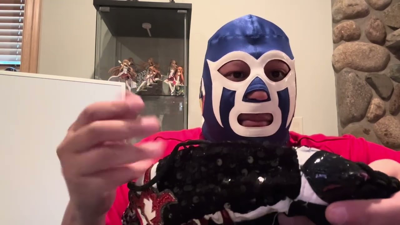 New WWE Penta replica mask