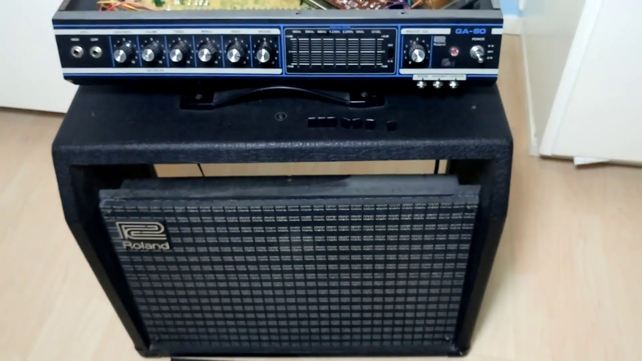 ROLAND GA-60  Amp