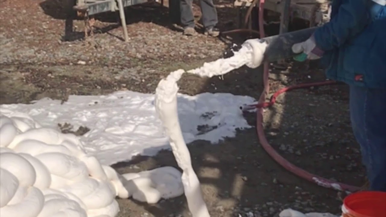 Foam test l, layout, pouring and nail pull for lightweight concrete