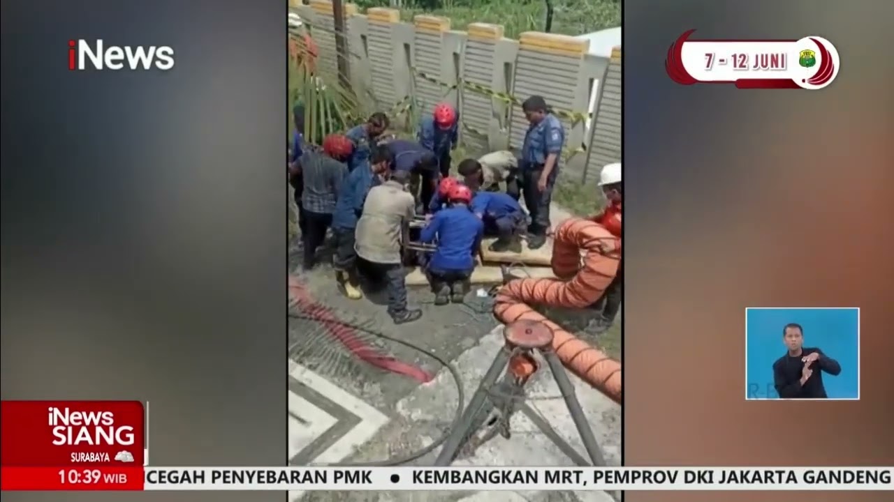 Damkar Deli Serdang Evakuasi  Dua Korban Diduga Akibat Keracunan di Gorong-gorong  #iNewsSiang 28/05