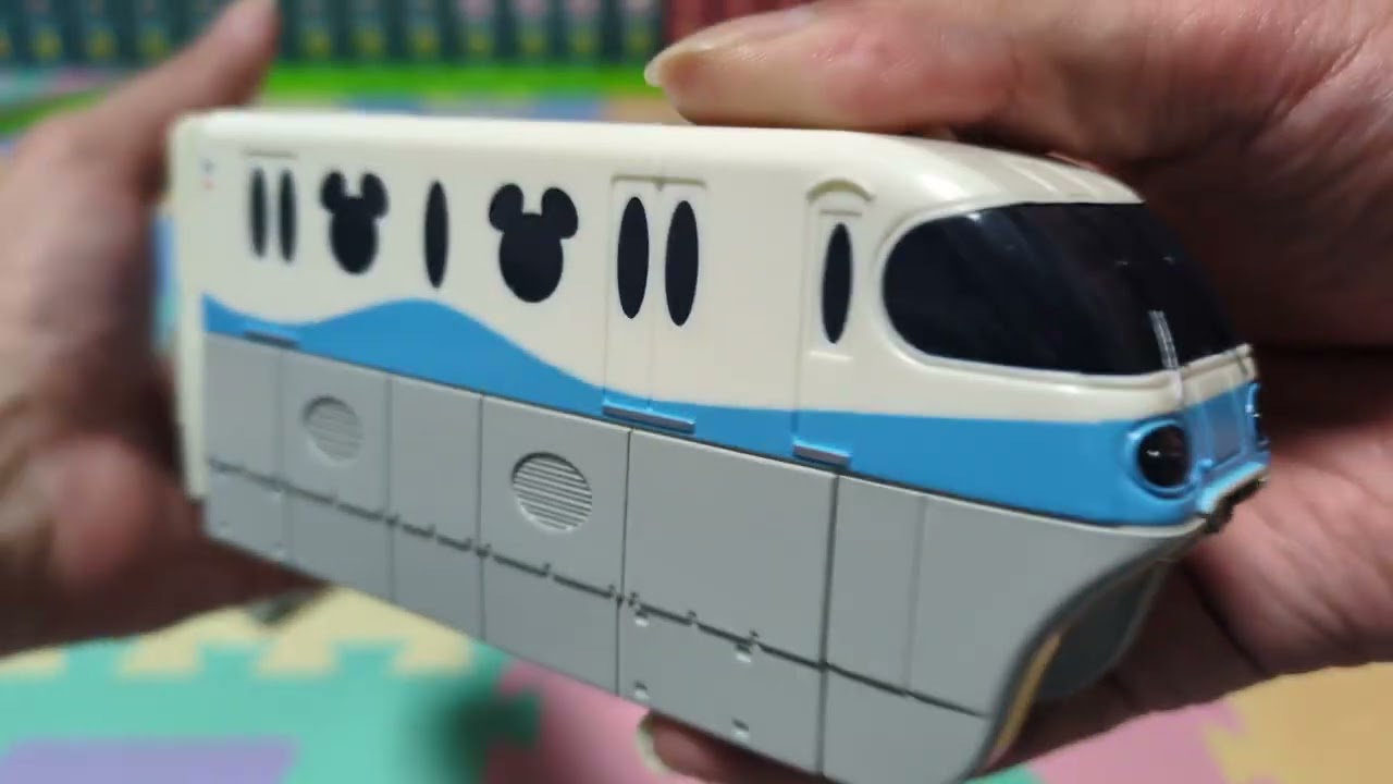 ディズニーランド限定、プラレールディズニーリゾートライン プレイセットの開封＆組み立て、走行動画。