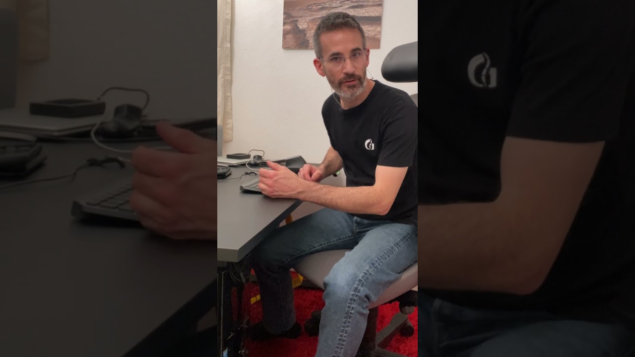 Workplace Setup | How To Adjust Your Desk Height #shorts