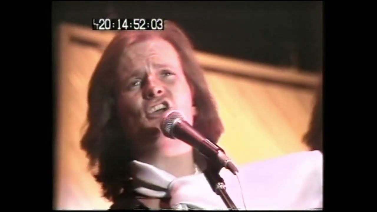 Hee Bee Gee Bees - Meaningless Songs In Very High Voices - Friday Night Saturday Morning, BBC2, 1980