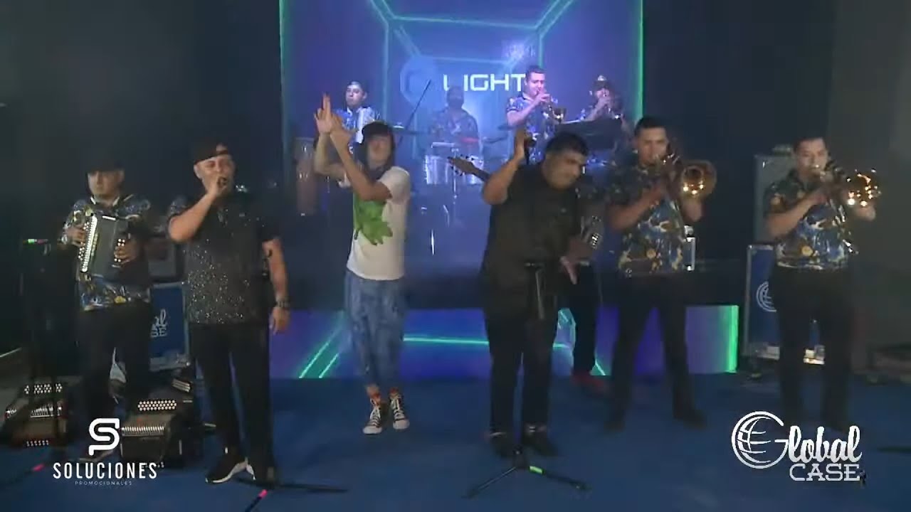 JAVIER LOPEZ Y LA DINASTIA REYES VALLENATOS ft EL MOCOS •EN VIVO