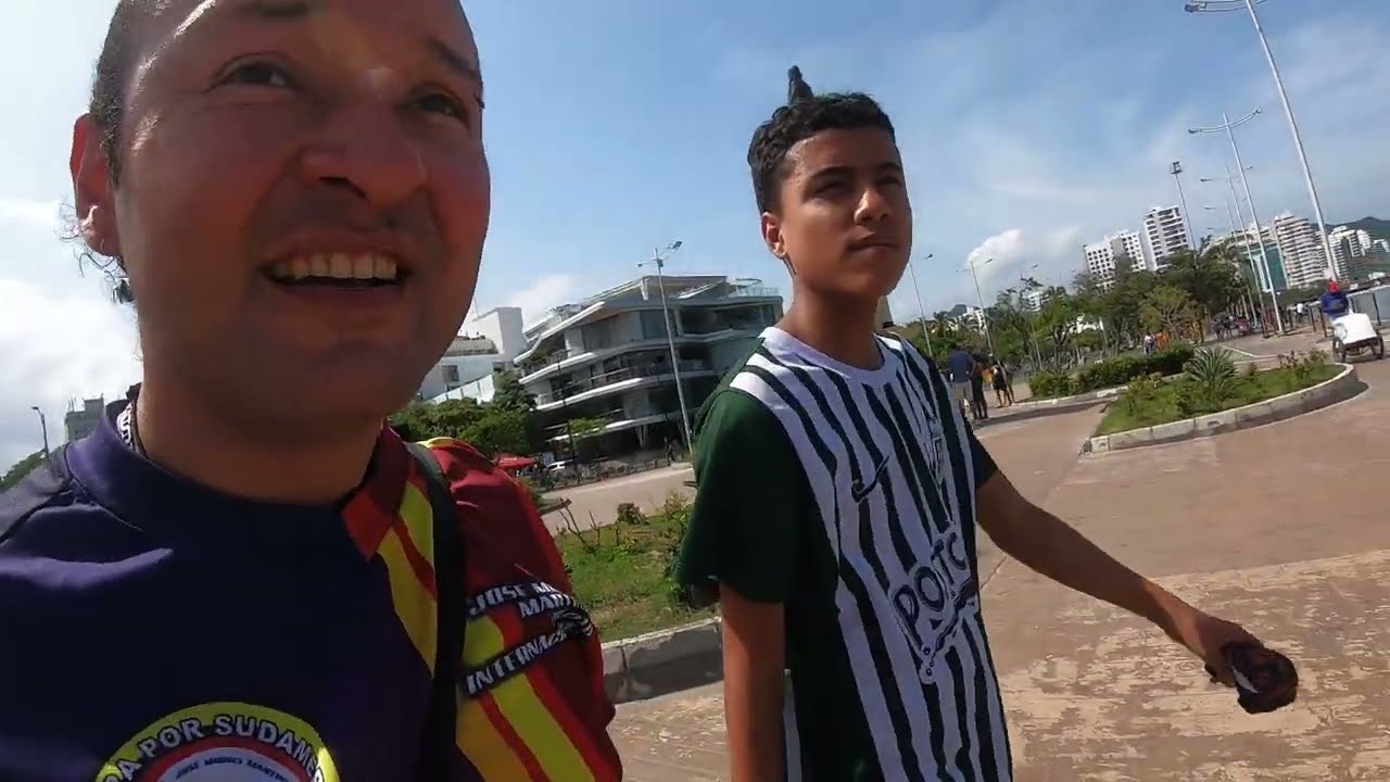 en moto hasta santa Marta .. mi hijo conoce el mar .. está fue la experiencia 720 km en un día