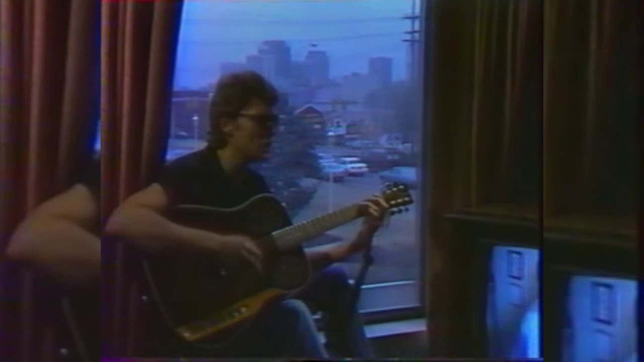 oTaiTi Johnny Hallyday 1984 NASHVILLE 84 L'idole Des Jeunes (LIVE)