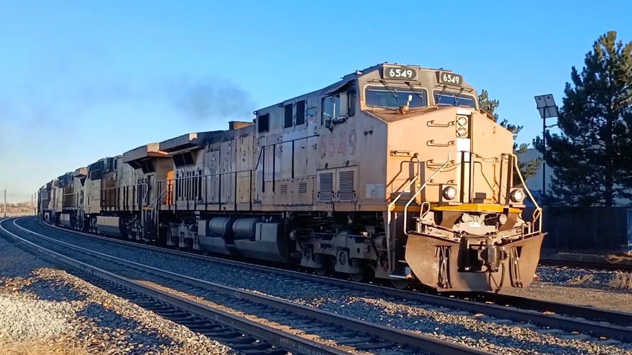 UP 6549 Leads the M-NYGJ in Arvada, CO