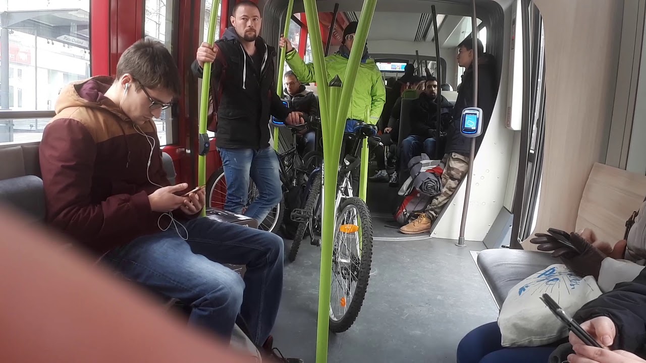 TOURS TRAMWAY by Buren