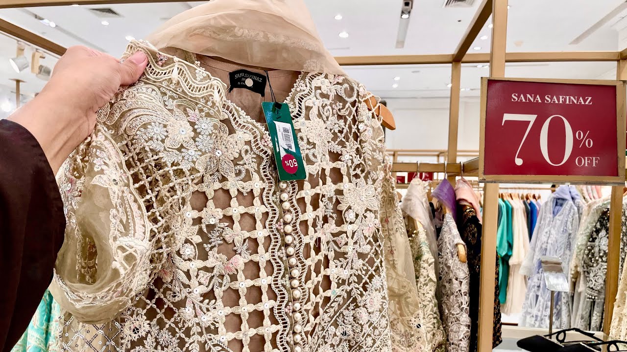 Sana Safinaz Flat 70% Off  Only 1790  || Luxury Collection || Video with  Fabric And Discount Prices