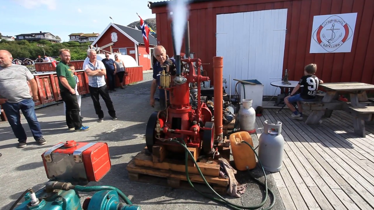 Lysøysund Kystkulturdagene 2017 - Båtmotor Semidiesel -MVI 5314