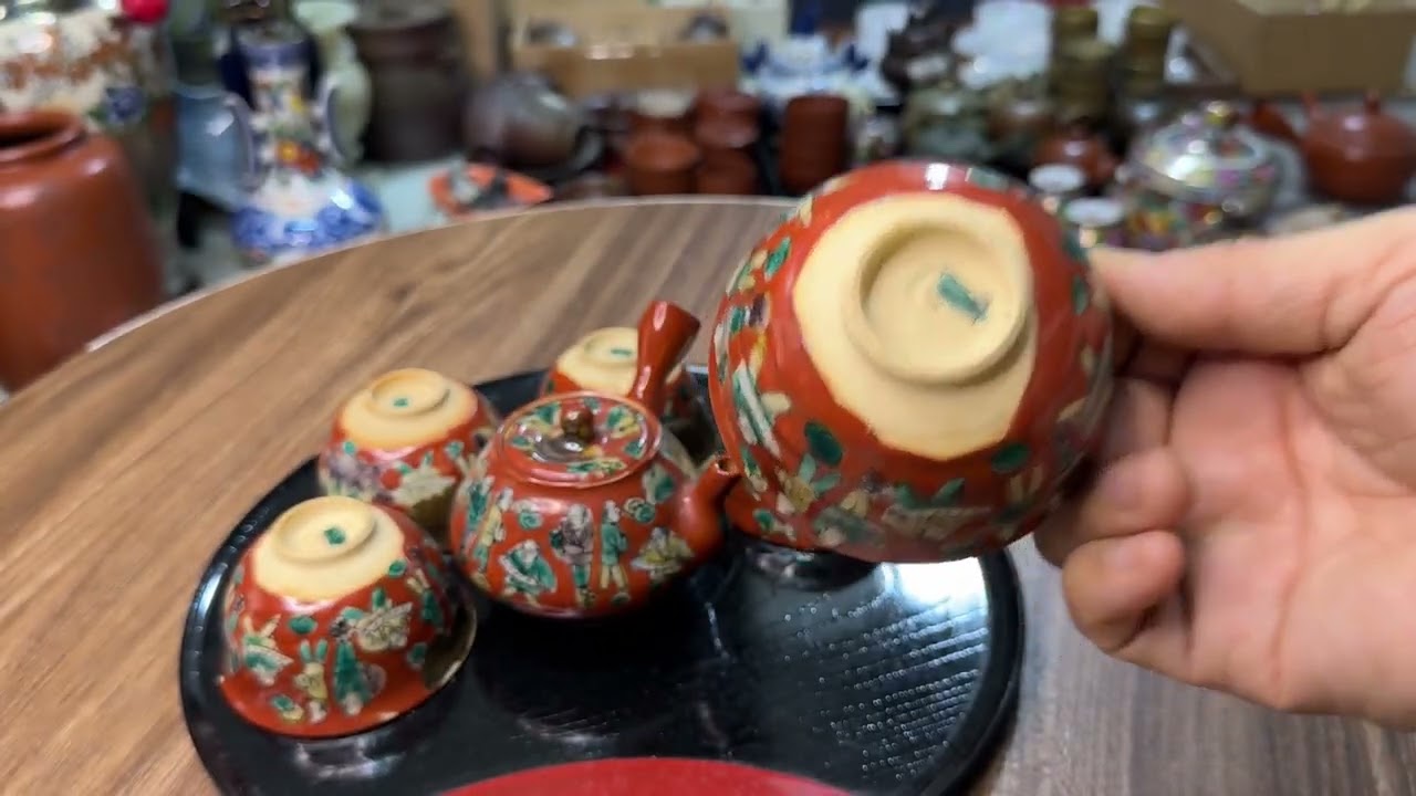 12/1 MÃ H… đồ trà sưu tầm, bình hoa lớn, xông trầm. E mời cô chú ạ. Zalo 0989186311