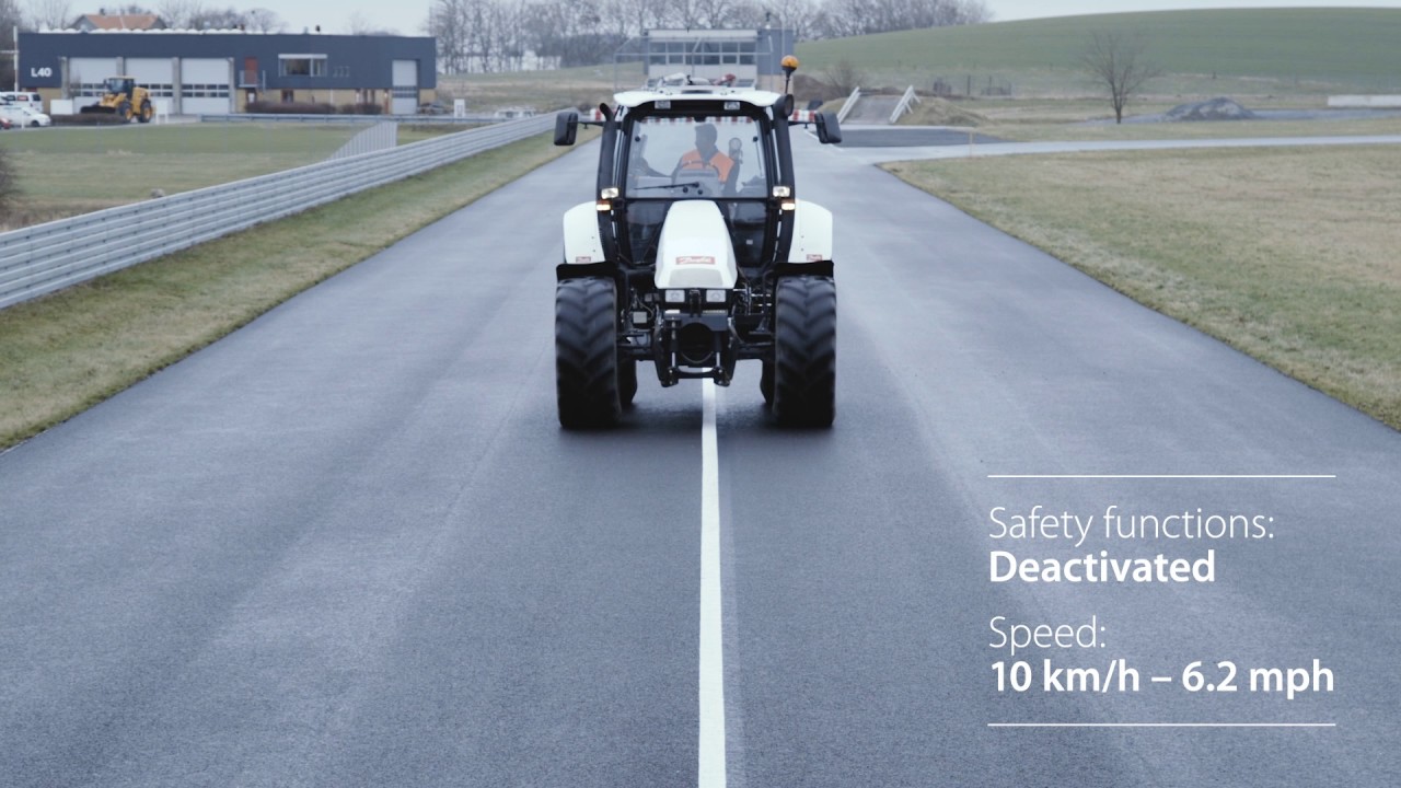 Danfoss Power Solutions - Electrohydraulic steering integrated safety demonstration