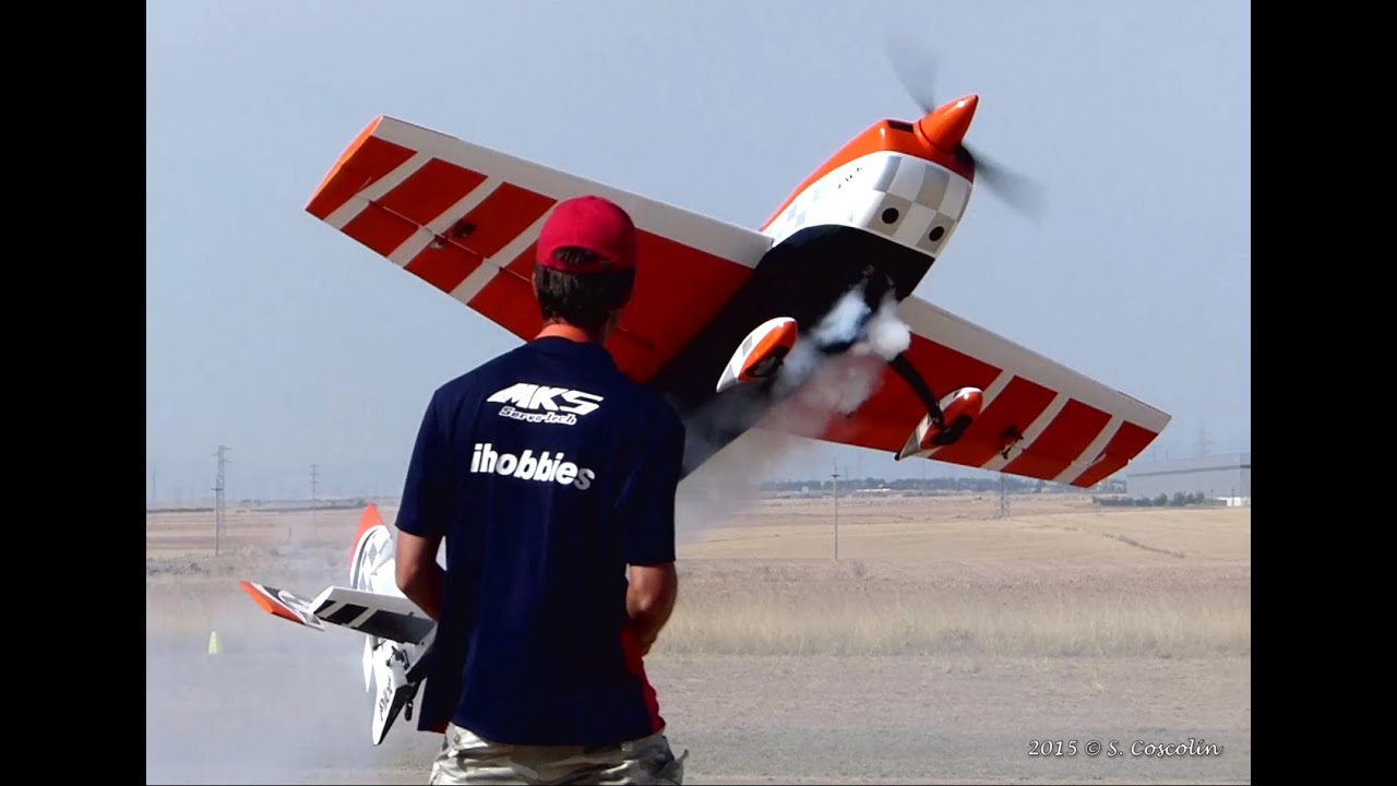 Martin Pickering RC Extra 330sc Extreme 3D Acrobatic Show 2015
