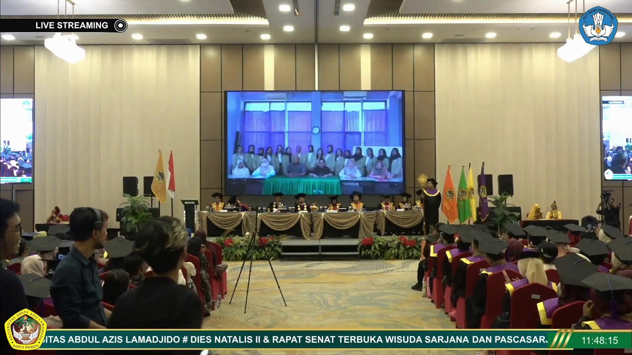 Wisuda Sarjana dan Pascasarjana Universitas Abdul Azis Lamadjido Angkatan IV