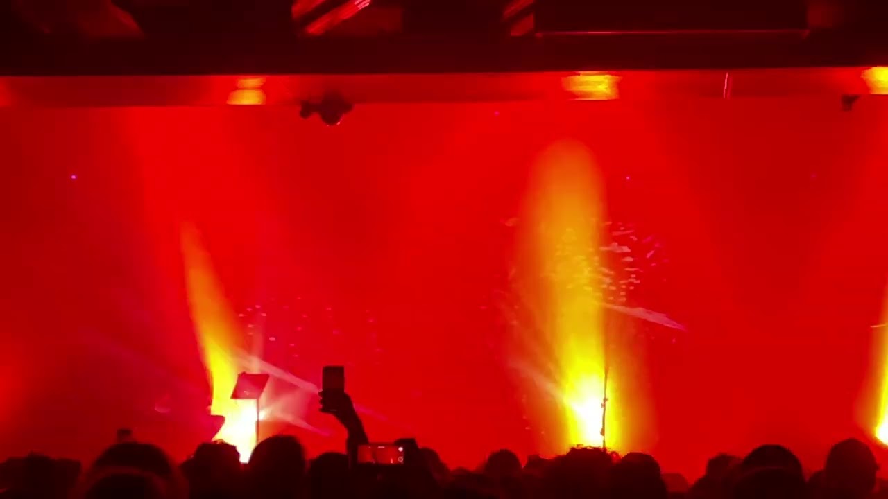 She Past Away- Disko Anksiyete | Live in Istanbul at IF Beşiktaş 30.11.2022