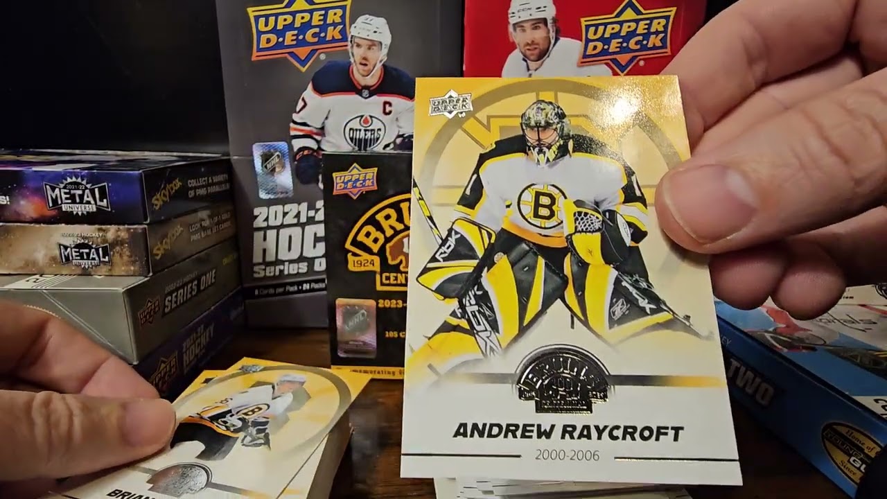 Boston Bruins Centennial Upper Deck 105 card Commemorative Set NO DAVID KREJCI?