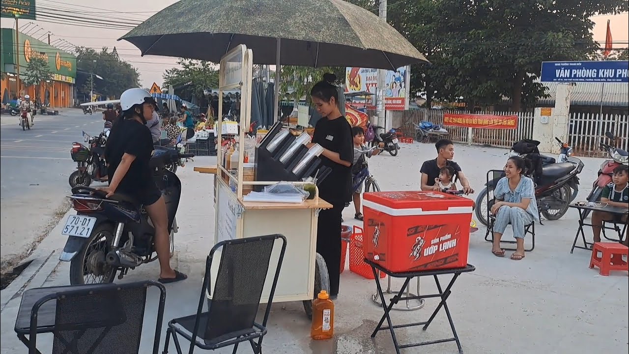 Khung cảnh mua bán buổi chiều chợ Thanh Điền Tây Ninh