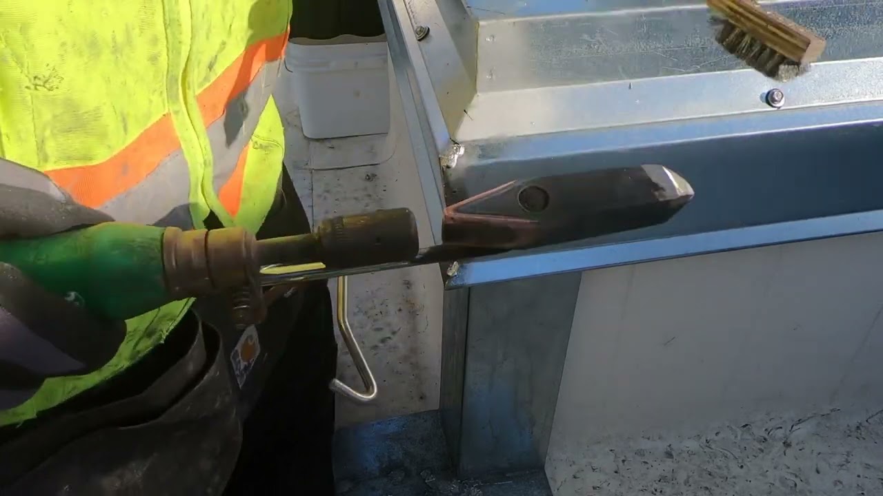 How to solder sheet metal