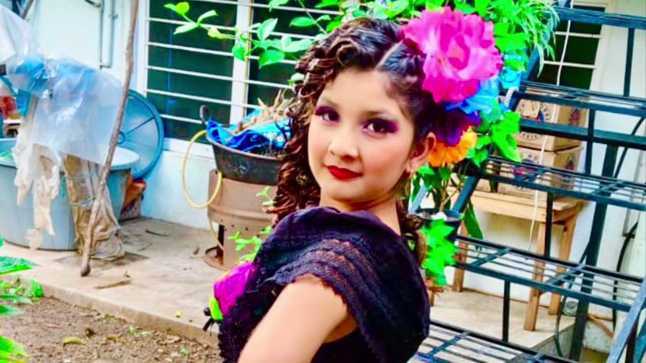 Vals Isabel / Nini Estrada .  