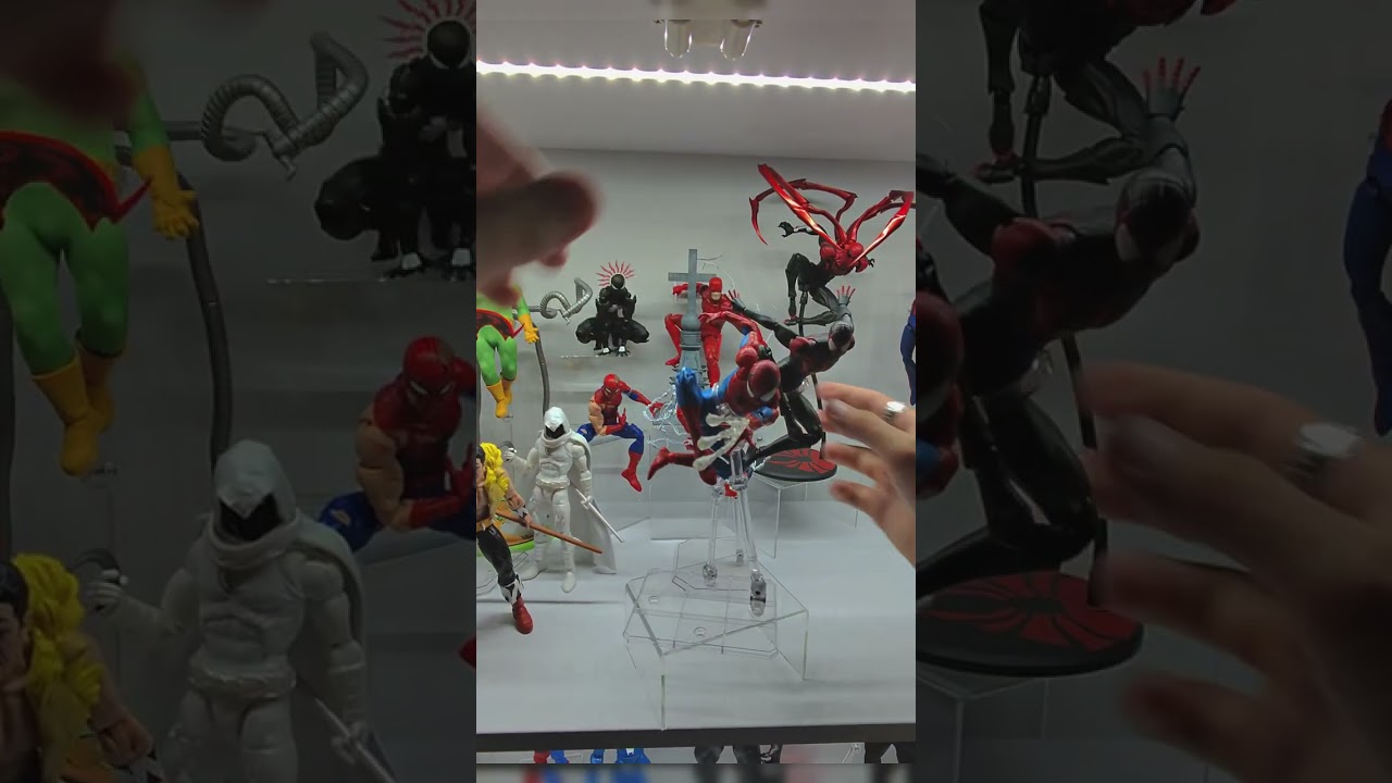 adding my new spidey figs to my display case !  #actionfigure #spiderman #mafex #marvellegends