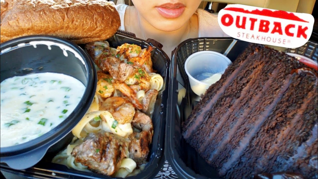 ASMR EATING OUTBACK STEAKHOUSE STEAK & SHRIMP ALFREDO FETTUCCINE PASTA REAL SOUND TWILIGHT SHOW