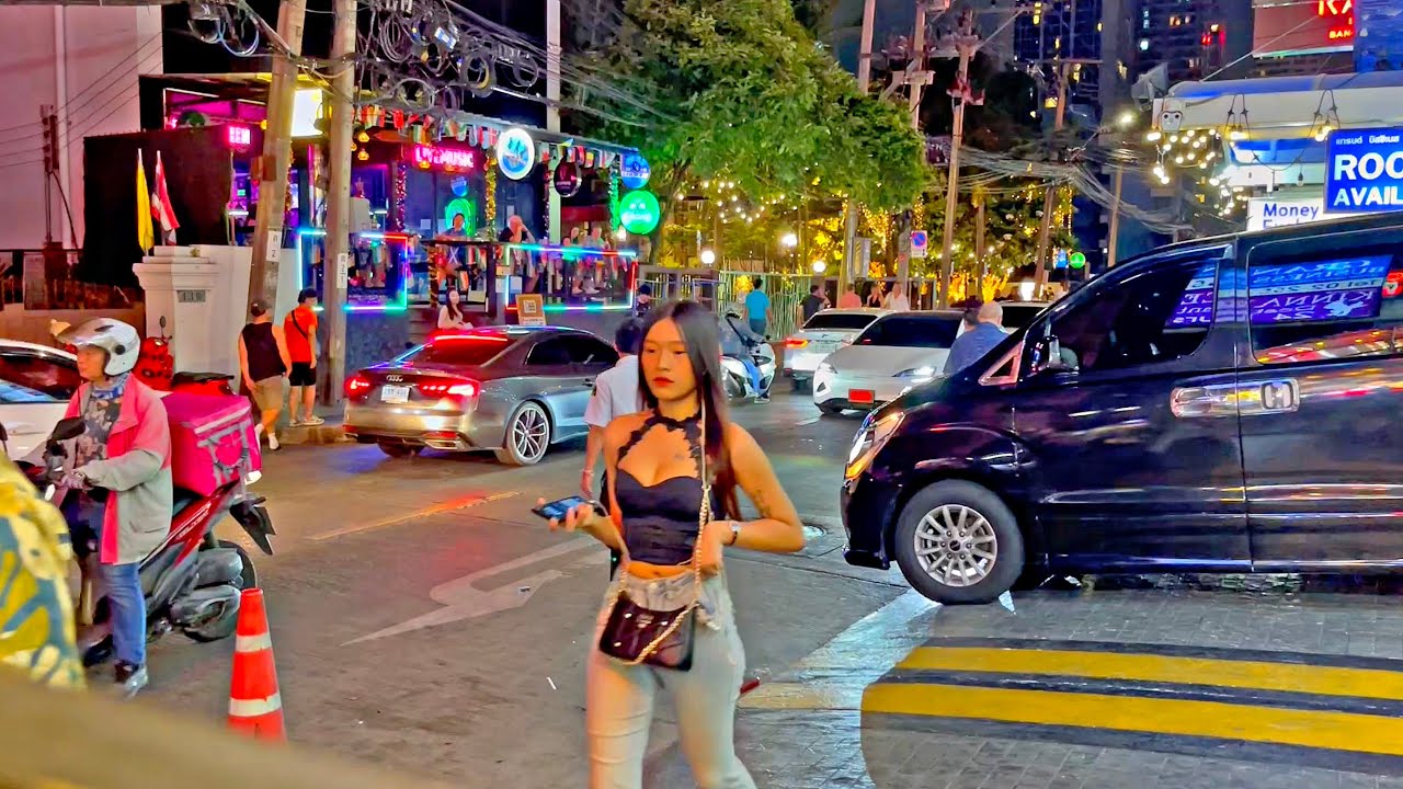 Bangkok February 2025 - Sukhumvit Soi 11 - Bangkok 2025 - Walking in Bangkok