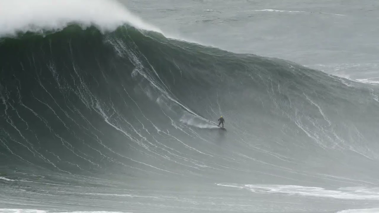 Dezembro incrível, Nazaré 25/26!