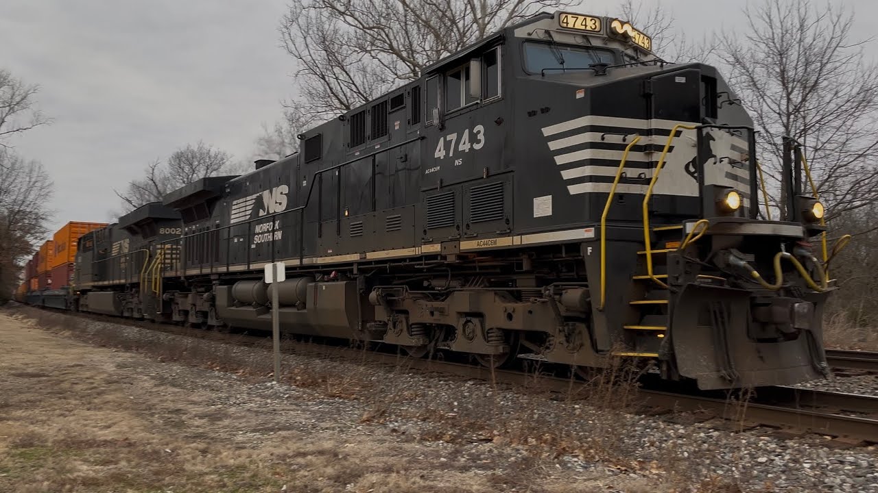 NS 4743 leads NS 278 (Kansas City, MO to Norfolk, VA) at Princeton, IN 3:50 PM @Indiana-Railfanner 