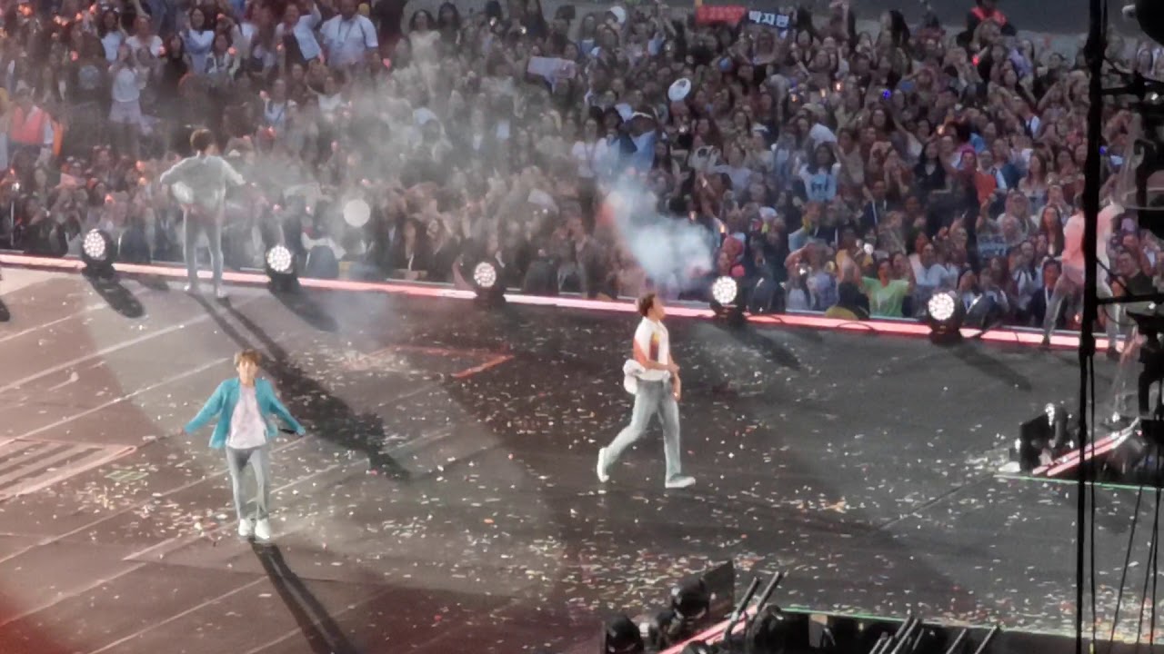 BTS - 01/06/19 IDOL [Wembley Stadium] Day 1