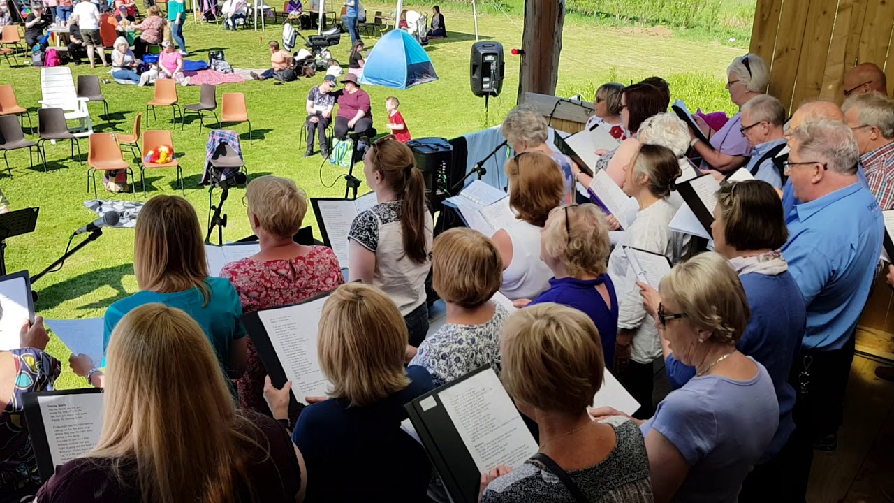 Rockset Community Choir at 'Fur Folk Sake'