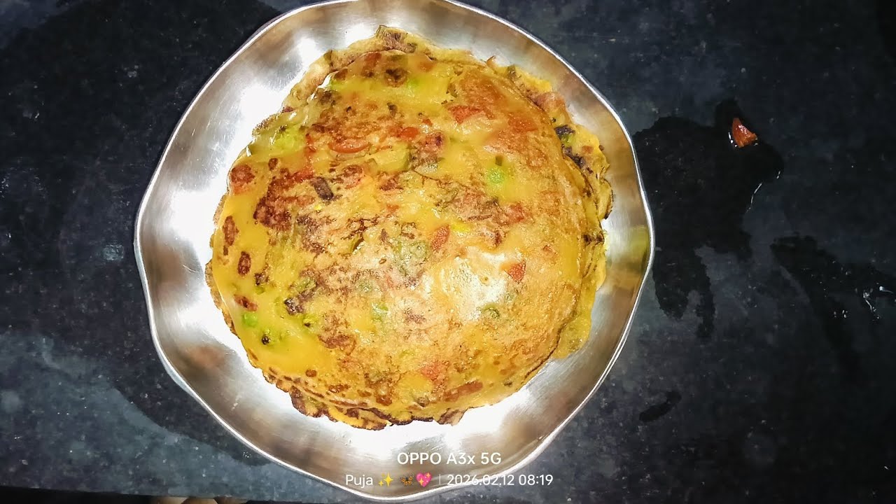 নিয়ে আসলাম নতুন সাধের ভেজ গোলা রুটি অনেকটা অন্যরকম রেসিপি আপনারা করে দেখবেন ভালো লাগবে।Vej goleruti