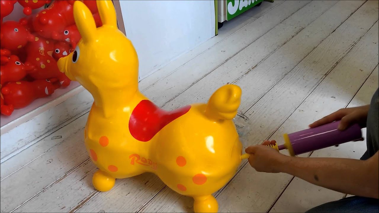 ロディの空気の入れ方 How to pump up RODY