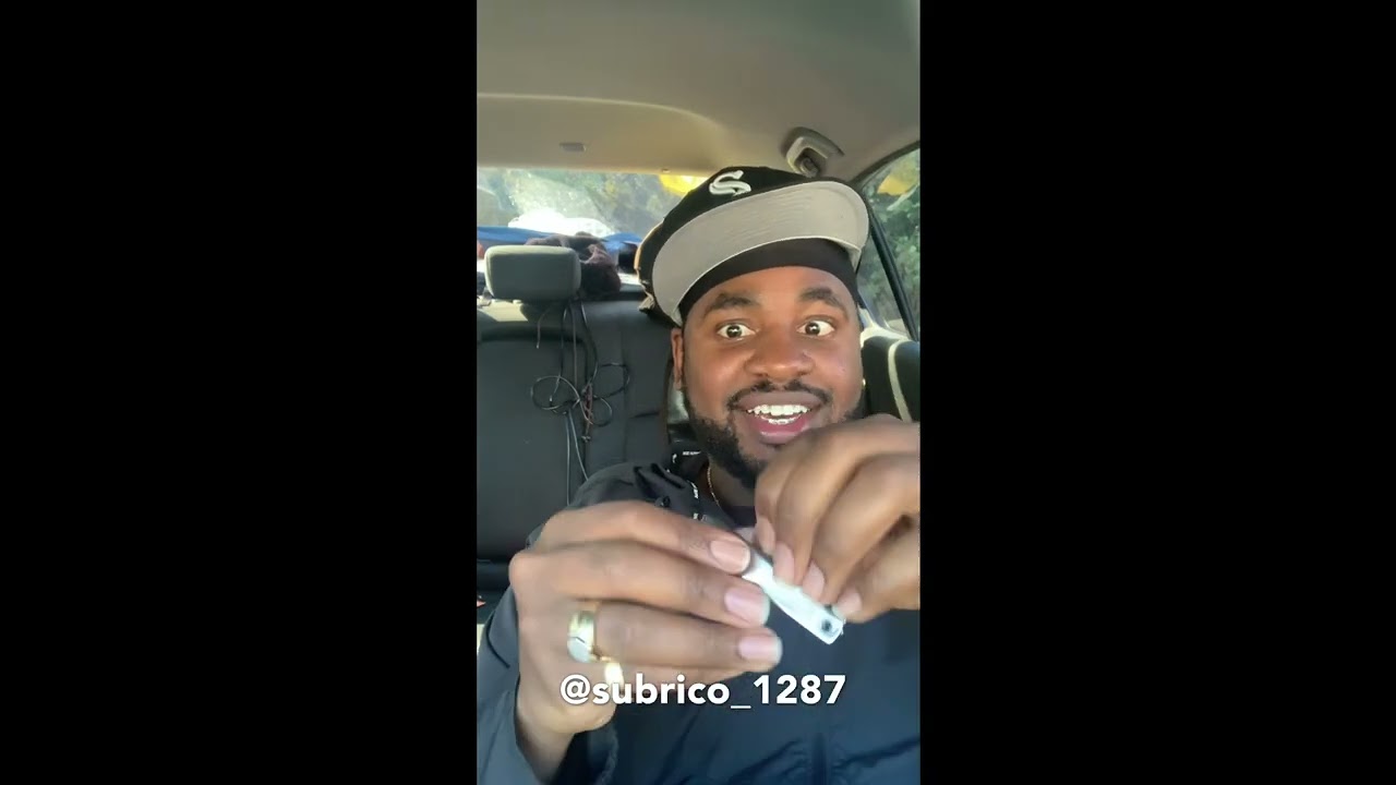 Charleston white really be online arguing with people he’s never met 🤣🤣 just clowning them