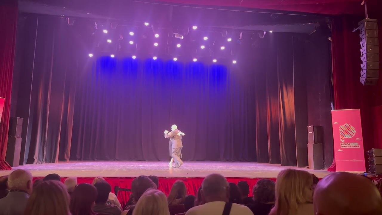 Ana Luisa Difrancisco & Alfredo Encina. Medalla de PLATA.Juegos Bonaerenses 2024.Tango Danza adultos