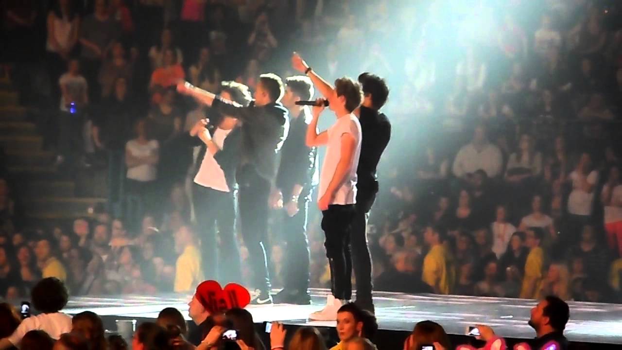 One Direction Twitter Questions - Capital FM Arena Nottingham 16.04.13