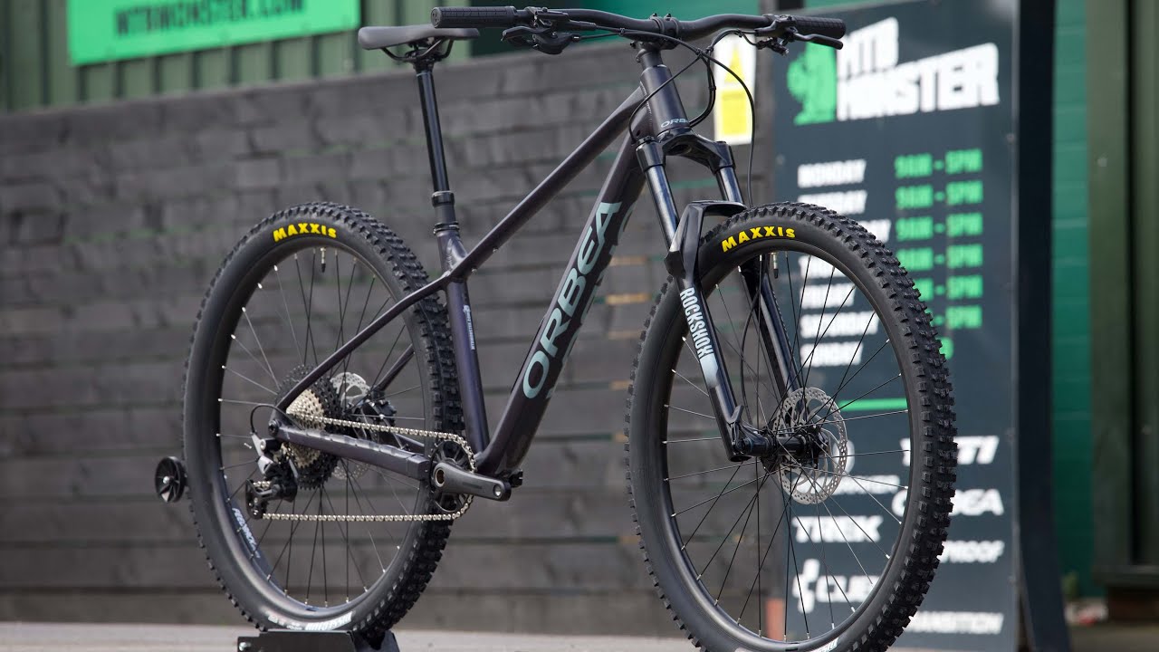 Orbea Laufey H30 - Hardtail mountain bike walk around