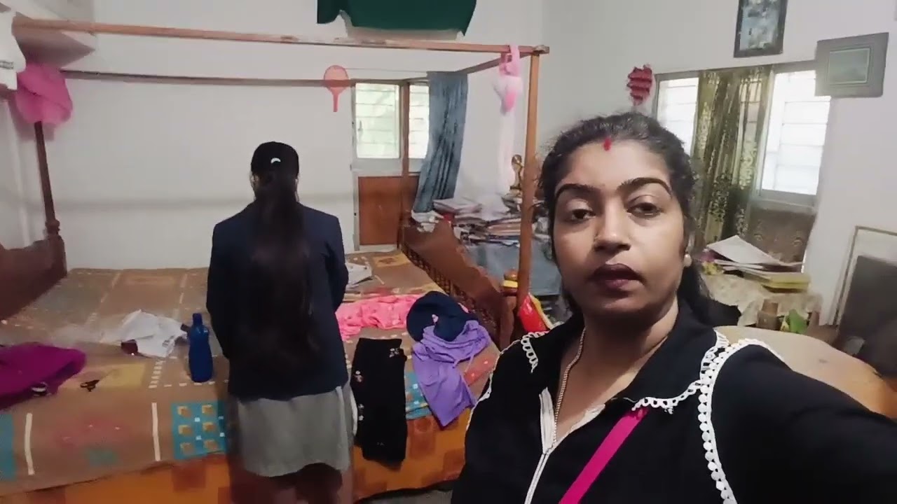নিলাঞ্জনার স্কুলে ফেয়ারওয়েল দিল আজ