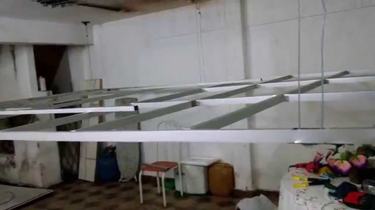 Autorama (slot car) - Mesa suspensa no teto da garagem. Parte 2 - reforço na mesa.