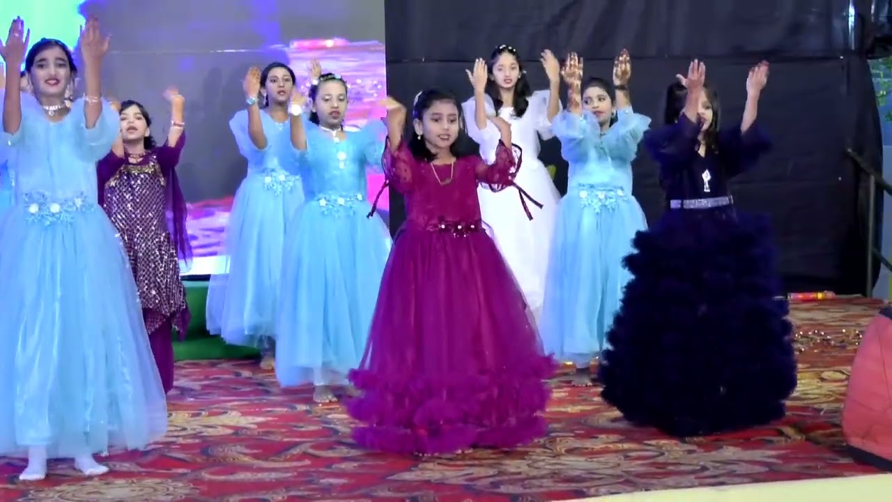 Tribute to parents A Great Dance Performance @ Smarttech Public School English Medium
