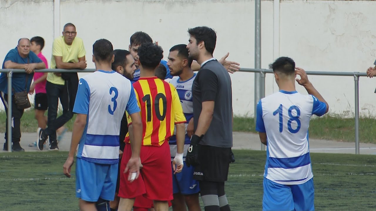 Penal fallat, gol en l'últim minut i remuntada en un gran derbi Ribes - Atlètic Vilanova