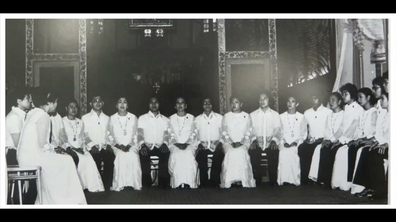 Philippine Madrigal Singers - Alleluia (R. Thompson)
