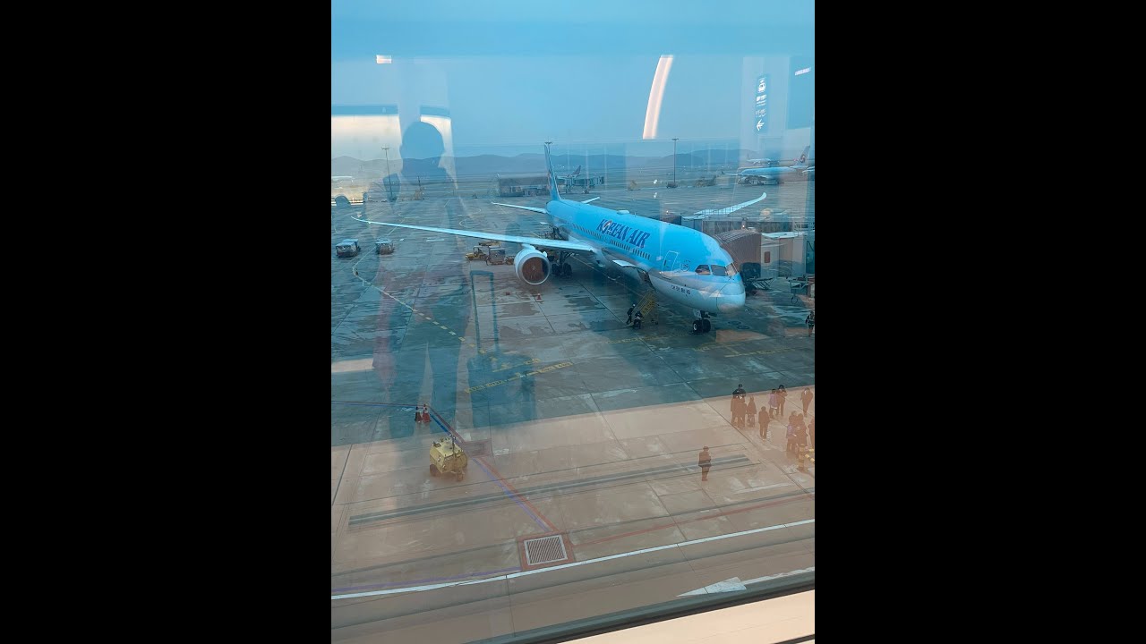 Korean Air B787-10 Economy Class Flight Review 2 (Seoul/Incheon - Vancouver)