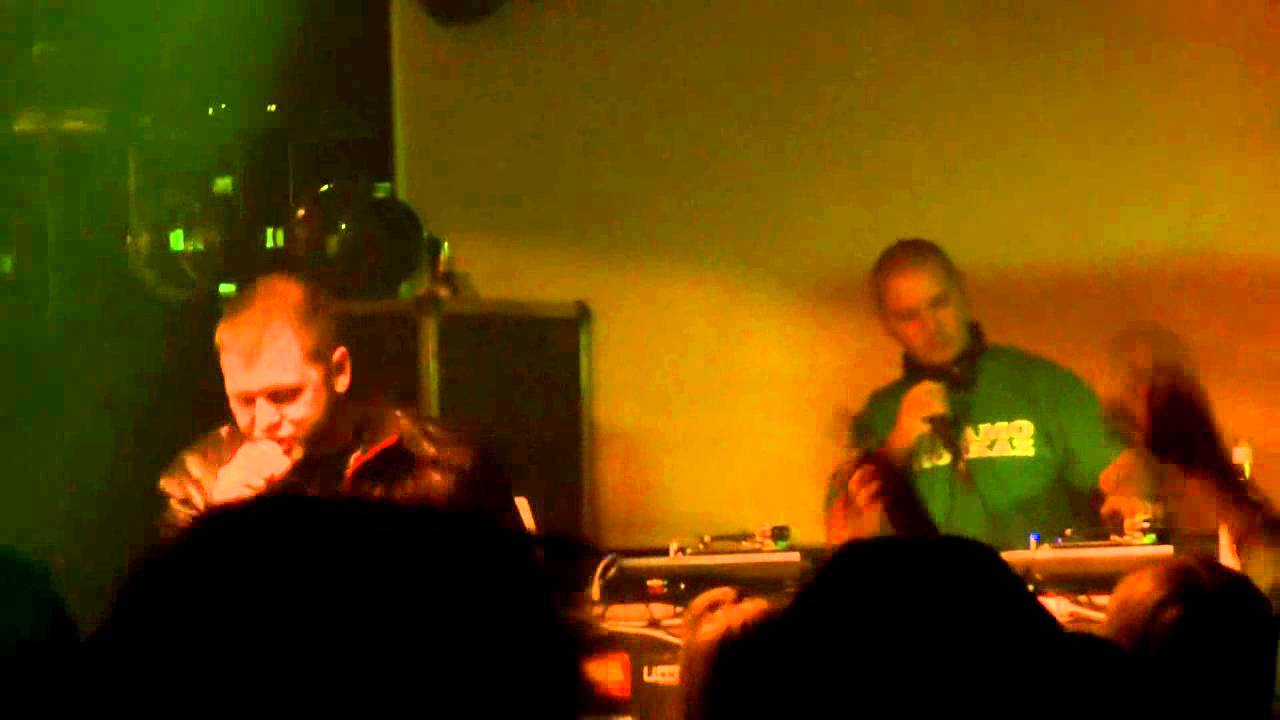Kali & DJ Lkama / 03 - Som hrdý / live @ Zděřina, 14.05.2011 (HD)