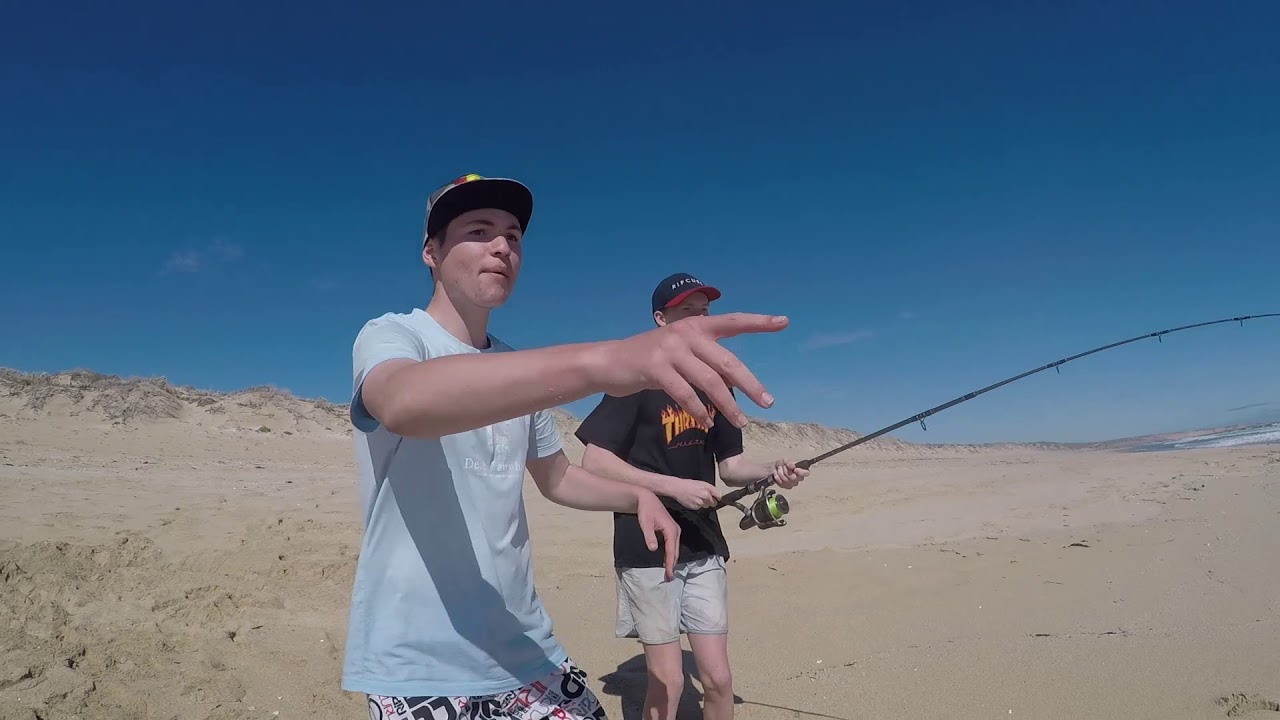 Beach Fishing in Streaky Bay SA October 2020.