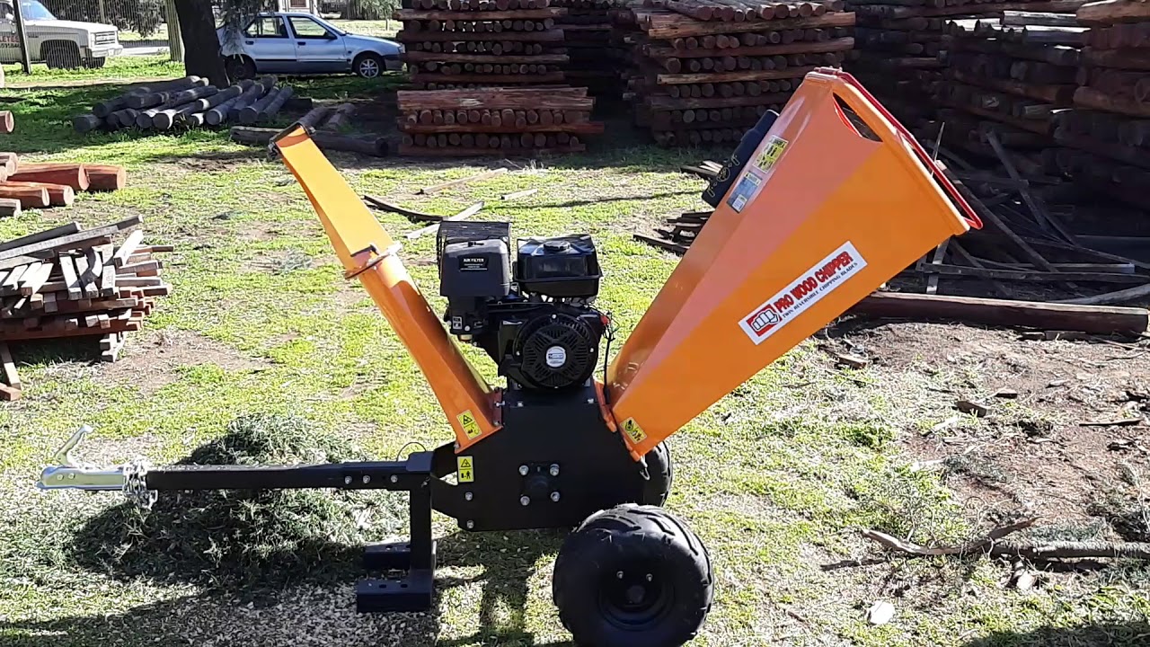 Chipeadora a explosion Marac&oacute; 15 HP