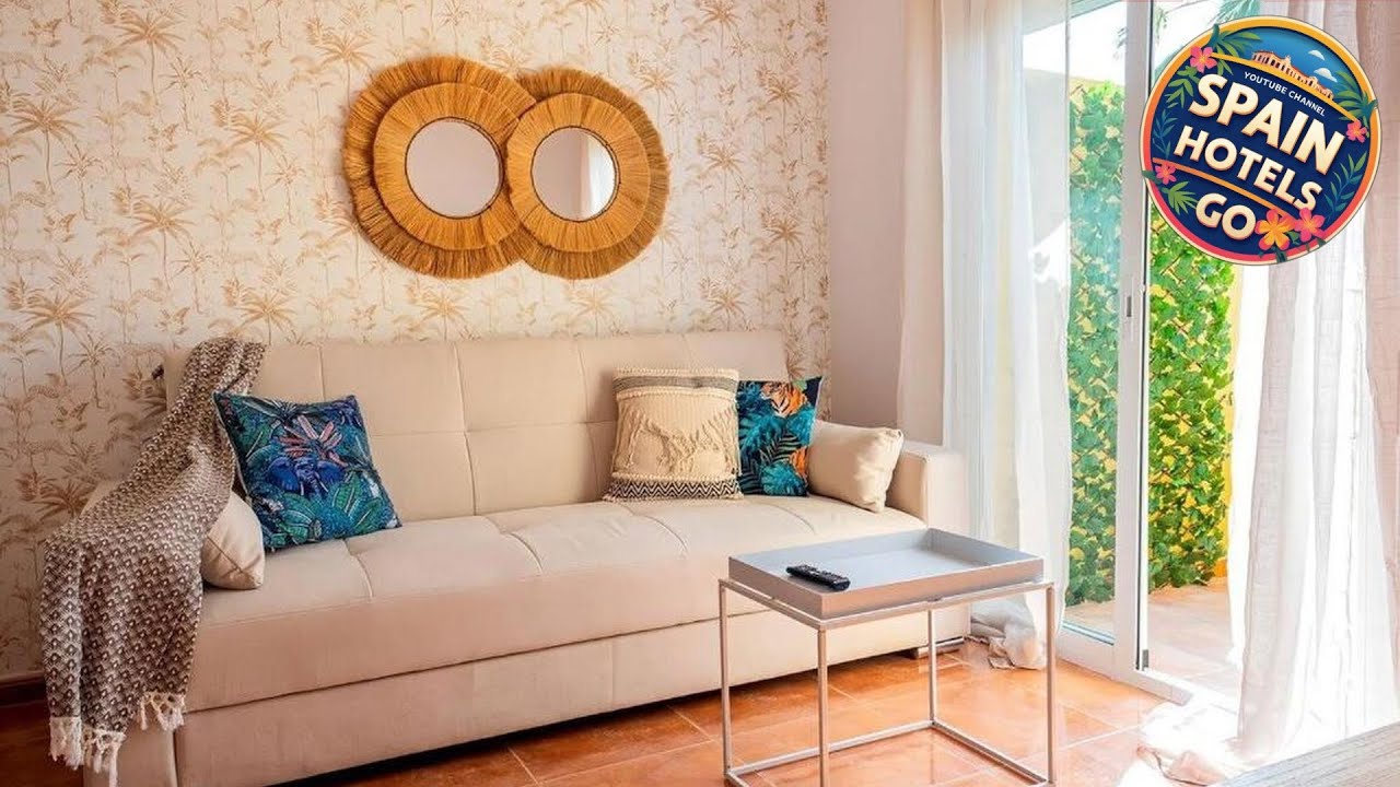 Ap. 1hab en 1a linea - Pedregalejo playa | Rincón De La Victoria, Spain | Hotel Review 🛏️